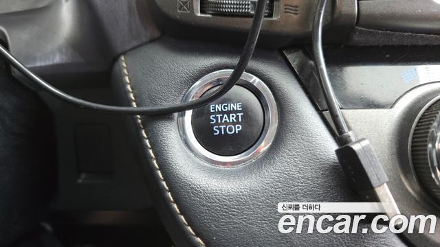 Toyota RAV4 2015 — photo 19