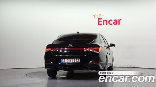 Hyundai AVANTE 2023 — photo 4