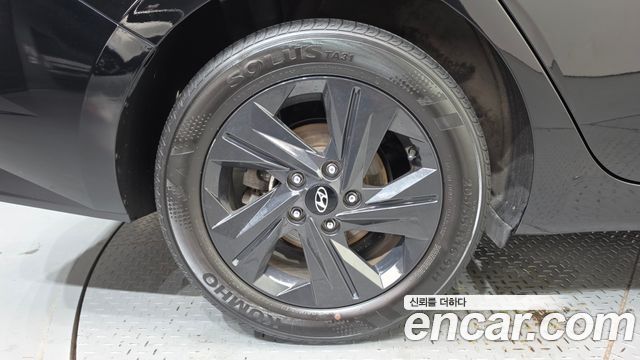 Hyundai AVANTE 2023 — photo 5