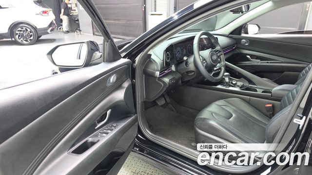 Hyundai AVANTE 2023 — photo 13