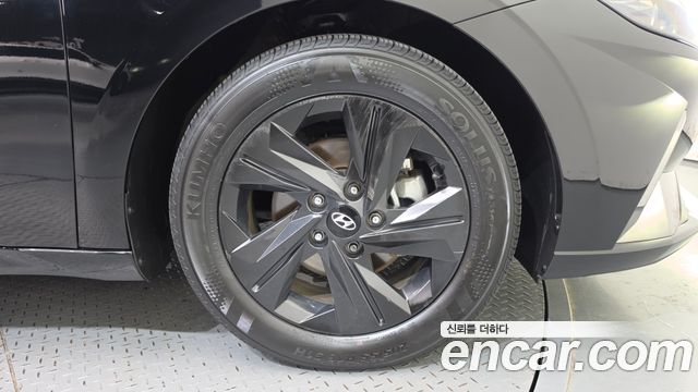 Hyundai AVANTE 2023 — photo 7