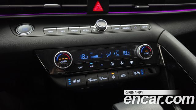 Hyundai AVANTE 2023 — photo 30
