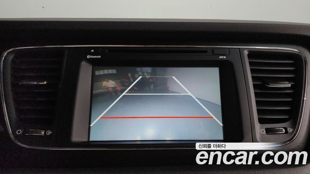 Kia Canival 2016 — photo 20