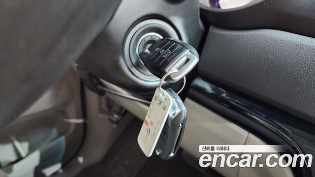 Kia Canival 2016 — photo 28