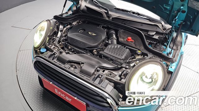 Mini Cooper Convertible 2016 — photo 6