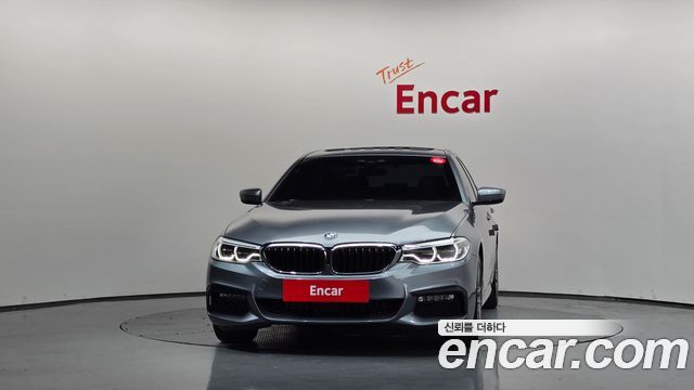 BMW 5-Series 2018 — photo 3
