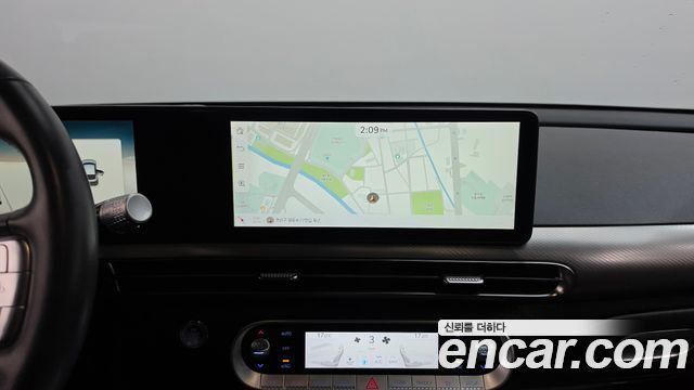 Genesis GV60 2022 — photo 18