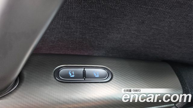Genesis GV60 2022 — photo 22