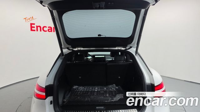 Genesis GV60 2022 — photo 24