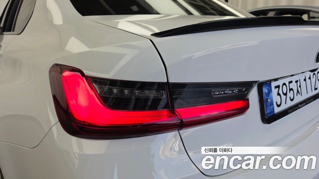 BMW M3 2024 — photo 9