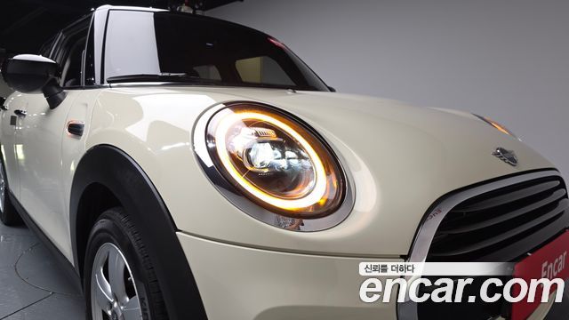 Mini Cooper 2021 — photo 8