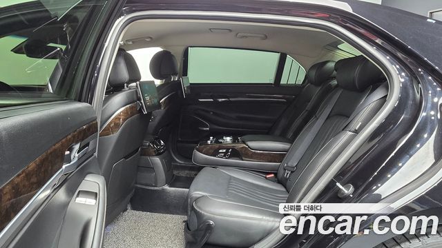 Genesis G90 2021 — photo 12