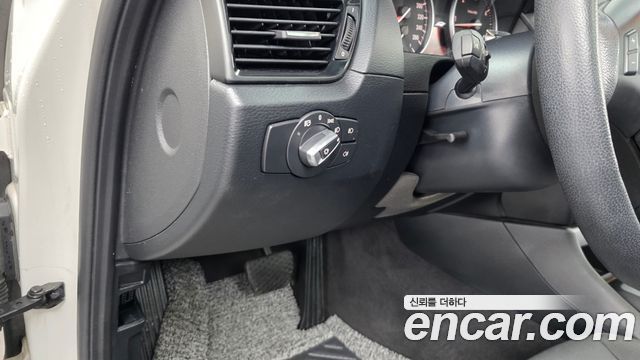 BMW X1 2014 — photo 18