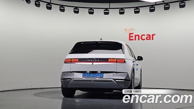 Hyundai Ioniq5 2023 — photo 4