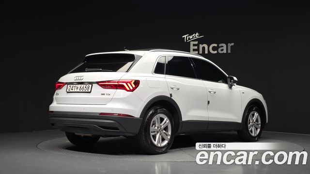 Audi Q3 2020 — photo 2