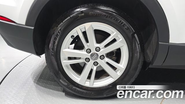 Audi Q3 2020 — photo 5