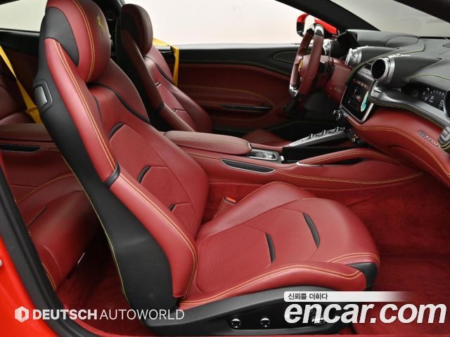 Ferrari GTC4 Lusso 2018 — photo 10