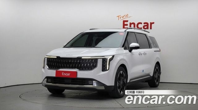 Kia Canival 2025 — photo 3