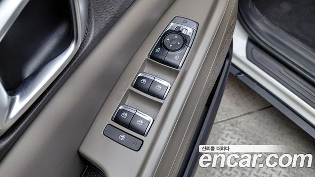 Kia Canival 2025 — photo 21