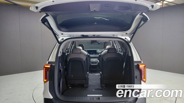 Kia Canival 2025 — photo 24
