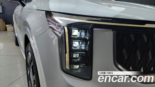 Kia Canival 2025 — photo 8