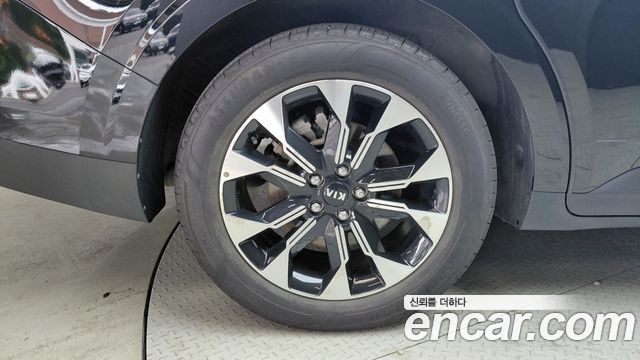 Kia Canival 2021 — photo 5