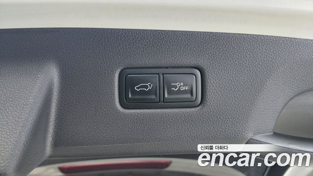 Kia Canival 2022 — photo 23