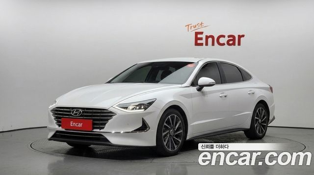 Hyundai Sonata 2022 — photo 1