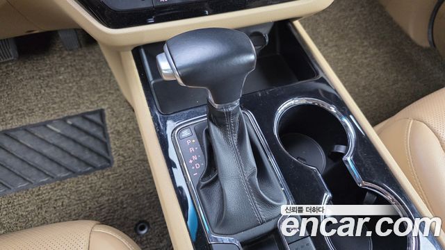 Kia Canival 2019 — photo 12