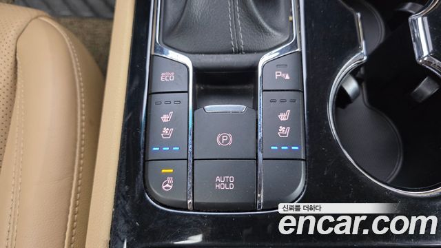 Kia Canival 2019 — photo 23