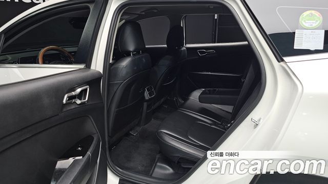 Kia Sportage 2022 — photo 18