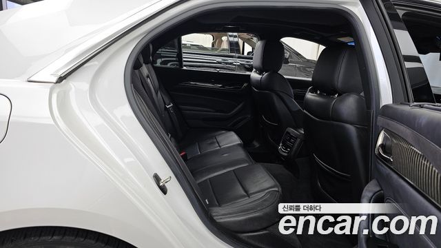 Cadillac CTS 2017 — photo 18
