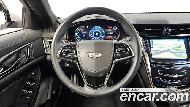 Cadillac CTS 2017 — photo 19