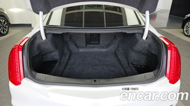 Cadillac CTS 2017 — photo 26