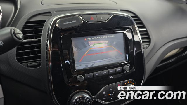 Renault Korea QM3 2015 — photo 13