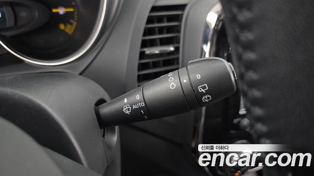 Renault Korea QM3 2015 — photo 15