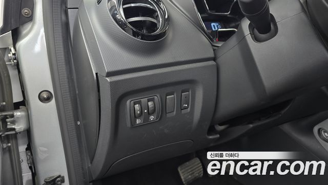 Renault Korea QM3 2015 — photo 16