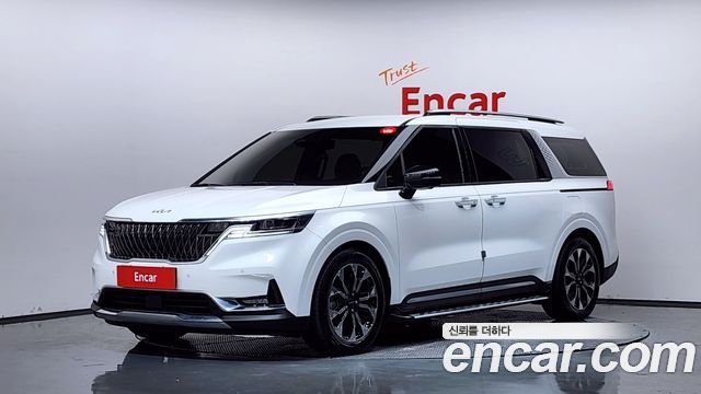Kia Canival 2021 — photo 1