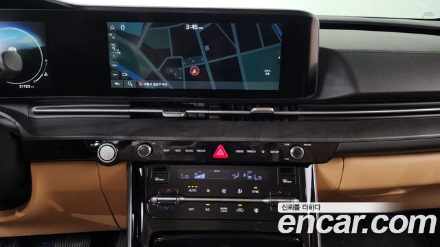 Kia Canival 2021 — photo 19