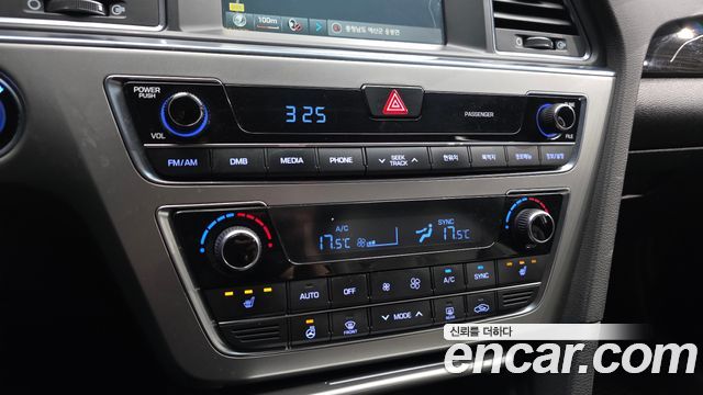 Hyundai Sonata 2015 — photo 16