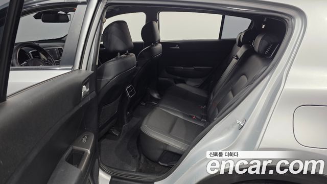 Kia Sportage 2019 — photo 11