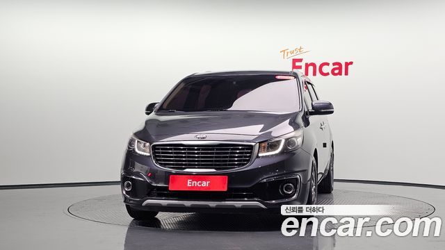 Kia Canival 2016 — photo 3