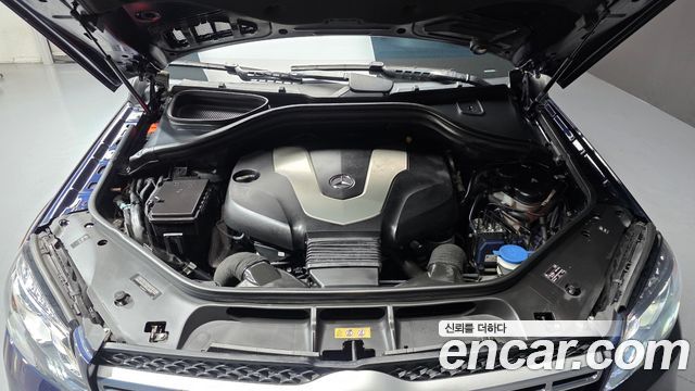 Mercedes-Benz GLS-Class 2017 — photo 6