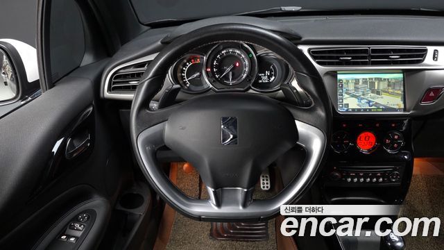 Citroën / DS DS3 2016 — photo 13