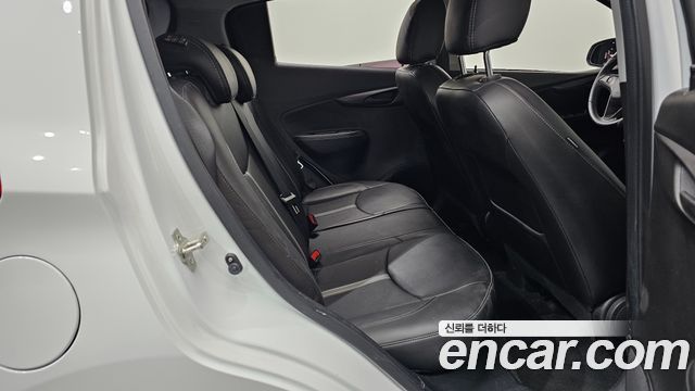 Chevrolet Korea Spark 2021 — photo 12