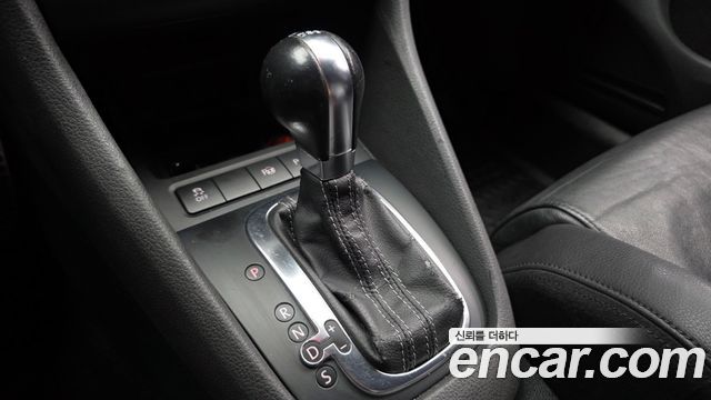 Volkswagen Golf 2011 — photo 9