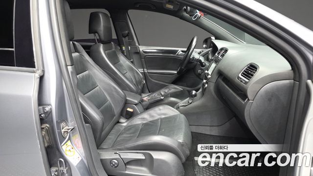 Volkswagen Golf 2011 — photo 11