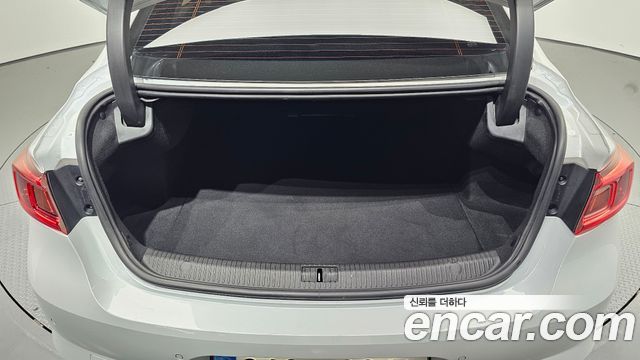 Renault Korea SM6 2016 — photo 19