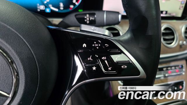 Mercedes-Benz E-Class 2021 — photo 27
