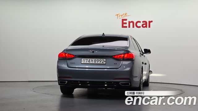 Genesis G80 2017 — photo 4